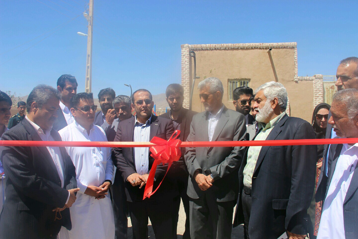 سه طرح هفته دولت در روستای گردشگری منزلاب زاهدان افتتاح شد