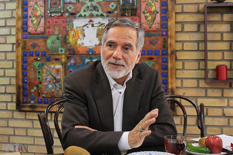 ورود جمنا به فضای انتخاباتی هنوز زود است/پوست‌اندازی جریان نواصولگرایی موضوع جدیدی نیست