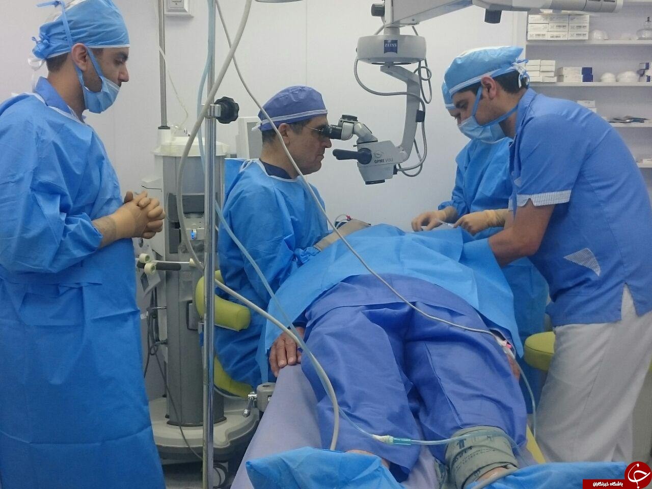 جراحی و معاینه بدون هزینه وزیر بهداشت تحفه شیرین برای چشم زلزله زدگان