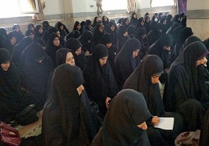 فعالیت ۶۰ مبلغ در بقاع متبرکه و مکان‌های آموزشی اردکان