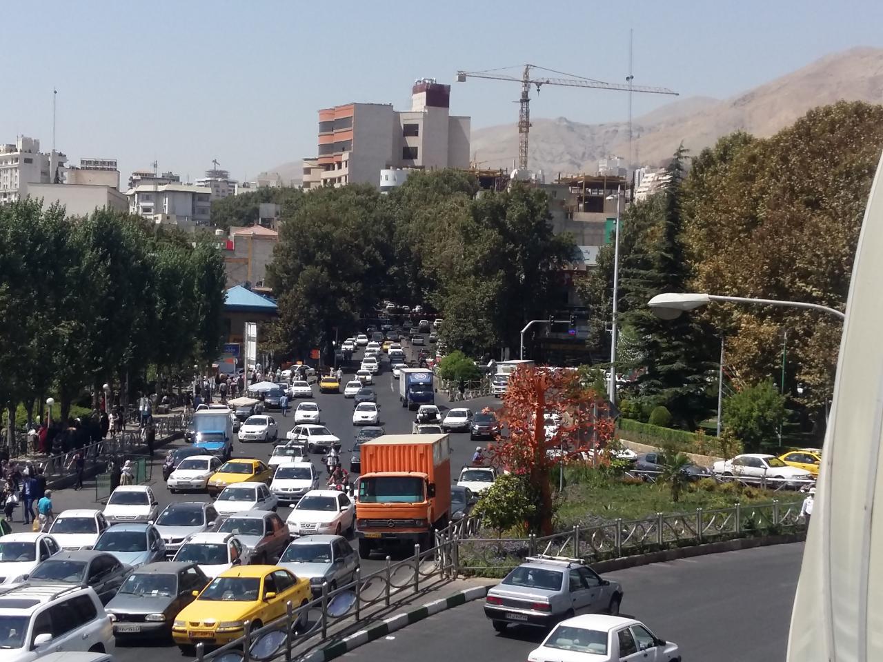 جای خالی غدیر در بیلبوردهای شهری