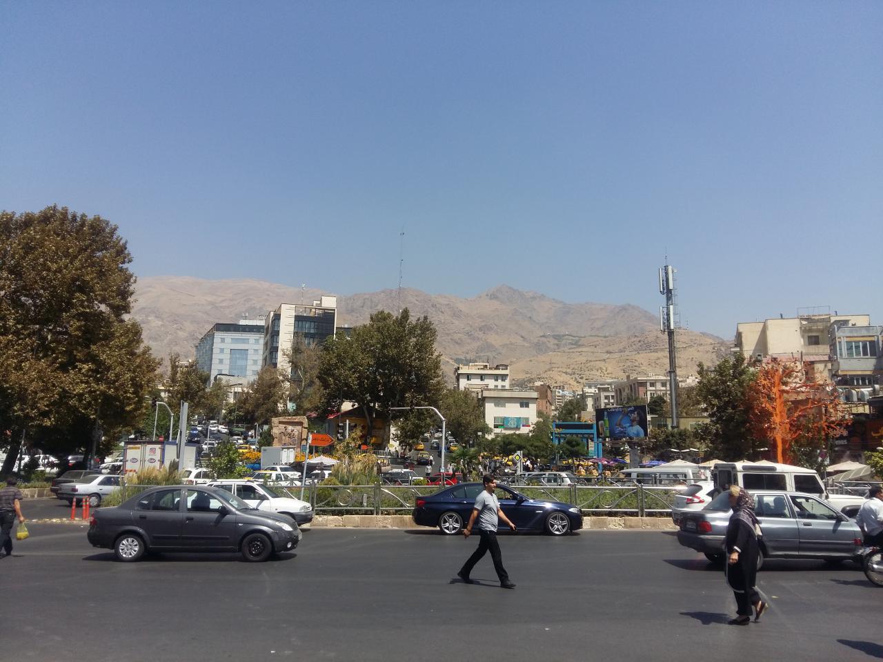 جای خالی غدیر در بیلبوردهای شهری