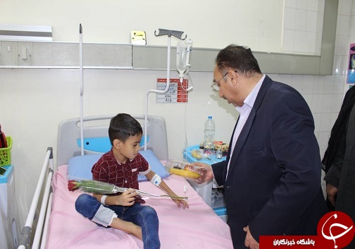 چتر مهربانی مدیرکل انتقال خون خوزستان بر سر بیماران باز شد+تصاویر