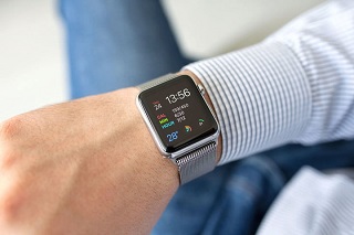 طراحی ساعت Apple Watch 4 فاش شد +تصویر