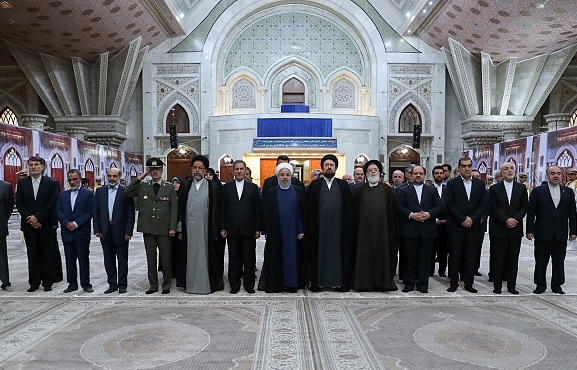 از تا صید ماهی در خلیج فارسی به سبک تکنولوژی چشم بادامی! از تا صید ماهی در خلیج فارسی به سبک تکنولوژی چشم بادامی!