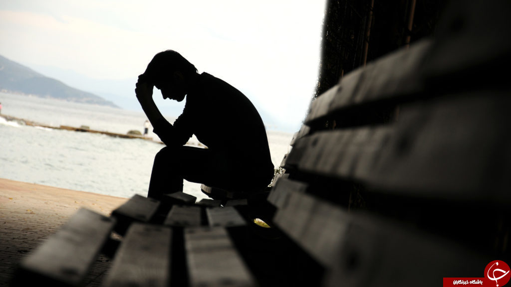 چرا آدمی دچار حزن و اندوه می شود؟/ دعایی برای رفع حزن و غم