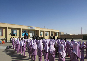 نواخته شدن زنگ مهر و مقاومت در مدارس مهاباد