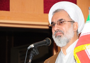 رسالت امروز معلمان راهنمایی دانش آموزان به‌طرف ارزش‌های ناب اسلامی است