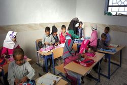 کمک به دانش آموزان نیازمند سیروان در آستانه باز گشایی مدارس