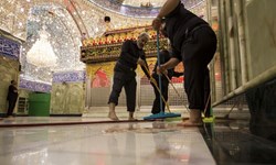 صحن و شبستان حرم حضرت عباس(ع) غبارروبی شد+عکس