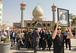 تشییع پیکر جانباز شهید در شیراز