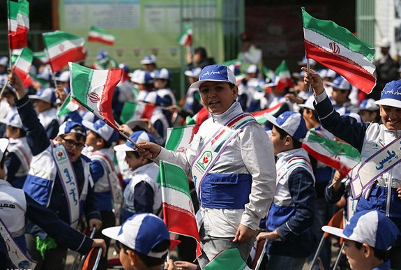 طرح همیار پلیس با همکاری دانش&zwnj;آموزان متوسطه اول آغاز شد