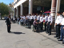 بازدیدو قدردانی جانبازان ویلچری از آتش نشانان مشهدی