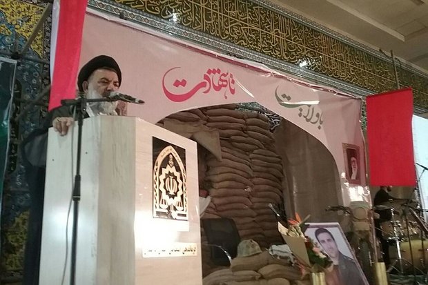 نیروی انتظامی جان پناه زنان و کودکان در حمله تروریست‌ها شد