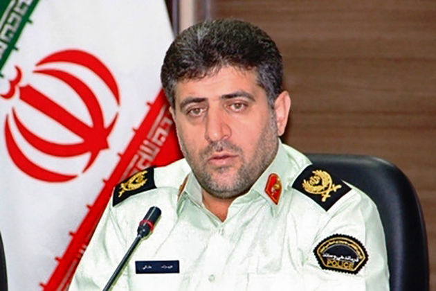 نمونه الکل دست ساز از تهران خریداری شد/پرونده قاچاق خودرو به مرحله کیفر خواست رسیده است/دستگیری تعدادی تکفیری در بندرخمیر صحت ندارد