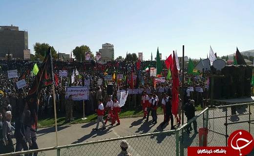 اجتماع با شکوه ۴۰ هزار نفری بسیجیان در آذربایجان غربی