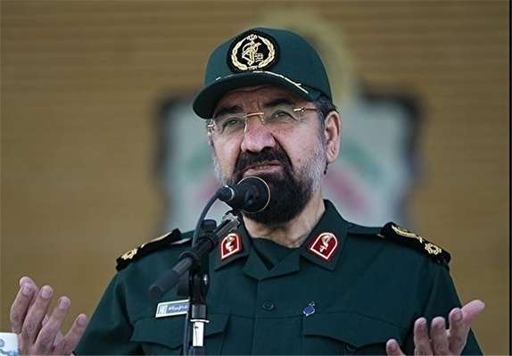یک بار دیگر هیمنه آمریکا را در جنگ اقتصادی خواهیم شکست/ریال قوی&zwnj;ترین پول منطقه خواهد شد/باید به قدرت اول منطقه تبدیل شویم