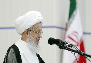 ضرورت تقویت حوزه های علمیه شهرستان ها/توطئه دشمن،کم رنگ کردن نقش حوزه های علمیه است