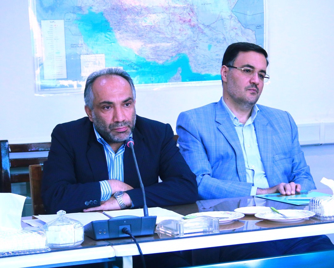 تدوین سند فرهنگی برنامه های پایتخت کتاب همدان