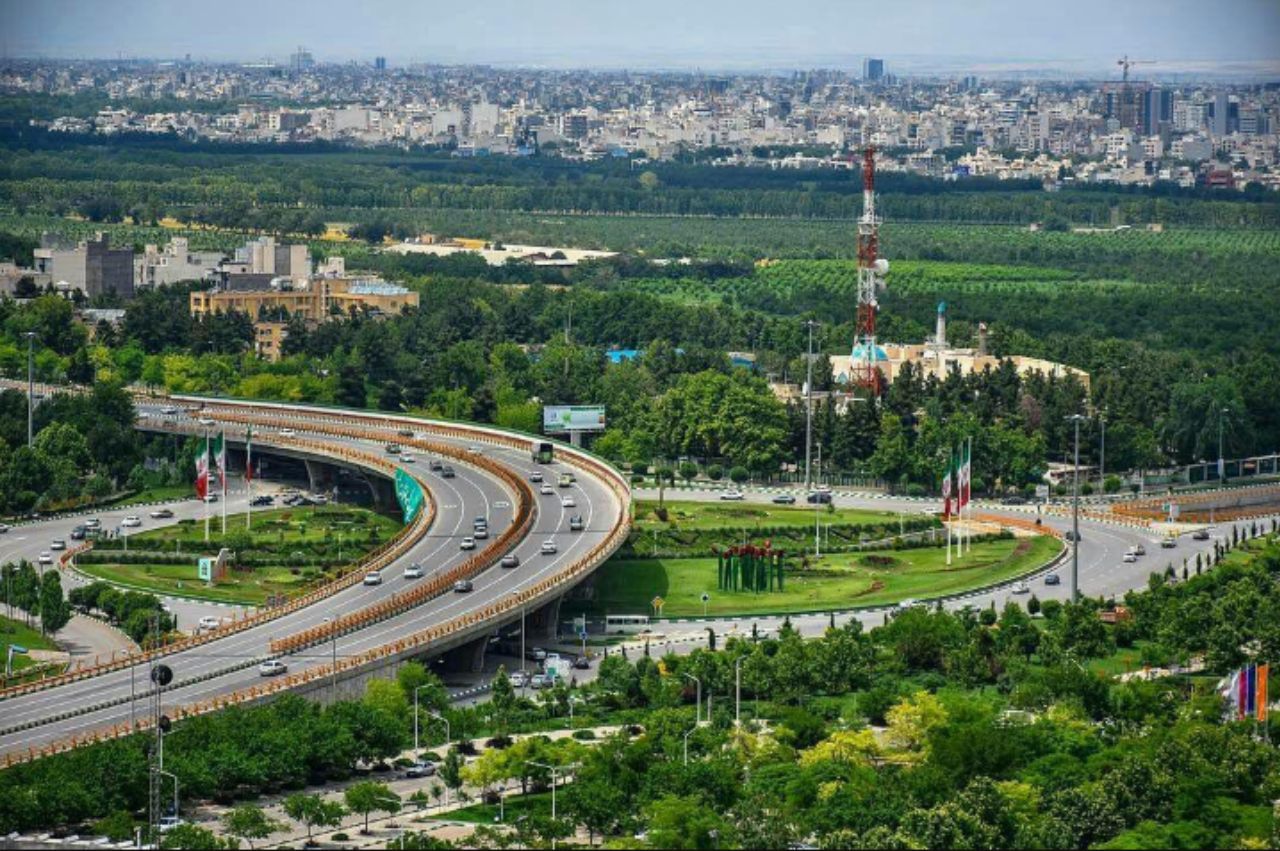ابتكار شهرداری مشهد در تبليغات شهری برای همبستگی بيشتر مردم +فیلم