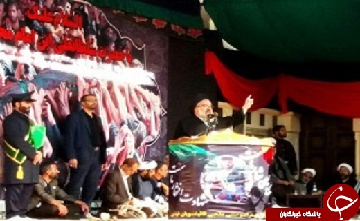کاهش قیمت ارز و دلار ثابت کرد به بن&zwnj;بست نرسیده&zwnj;ایم /تکذیب تاخیر پرواز لامرد به کیش بخاطر یک آقازاده/آمادگی مرز مهران برای پذیرایی از سه میلیون زائر/