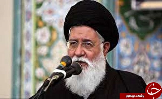 کاهش قیمت ارز و دلار ثابت کرد به بن&zwnj;بست نرسیده&zwnj;ایم /تکذیب تاخیر پرواز لامرد به کیش بخاطر یک آقازاده/آمادگی مرز مهران برای پذیرایی از سه میلیون زائر/