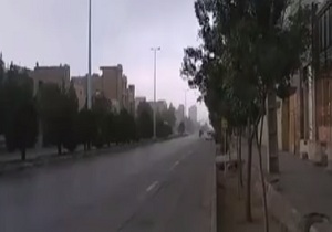 طوفان و گرد و غبار شهر کرمان را در نوردید