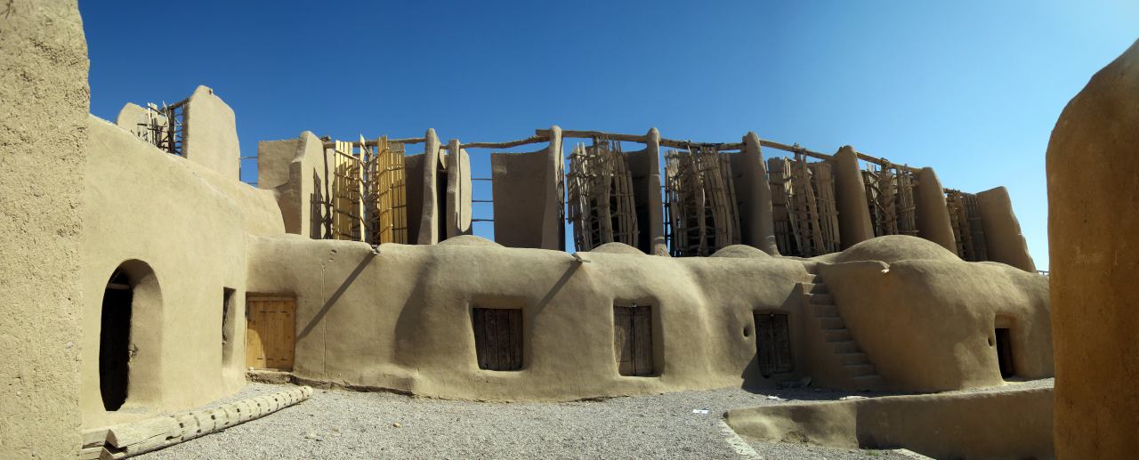 خواف، میزبان گردشگران اروپایی