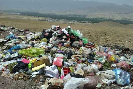 دفن زباله درتربت جام وضعیت مناسبی ندارد