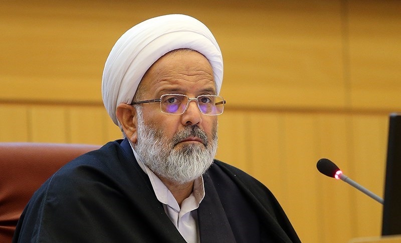 افزایش ۶۰ درصدی شکایت&zwnj;های مردمی از وزارت بهداشت/ نقض قانون در دستگاه&zwnj;های دولتی زیاد است/ برخی قوانین باید اصلاح و شفاف شوند