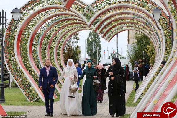 ازدواج دستهجمعی ۲۰۰ زوج چچنی در دویستمین سالگرد تاسیس پایتخت این کشور+عکس ازدواج دستهجمعی ۲۰۰ زوج چچنی در دویستمین سالگرد تاسیس پایتخت این کشور+عکس