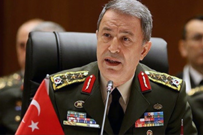 وزير دفاع ترکيه حمايتهای تسليحاتي آمريکا از تروريستها را محکوم کرد
