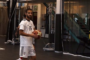نوراللهی: خوشحالم به تیم ملی دعوت شدم/ بازی های دوستانه به تیم کمک می کند