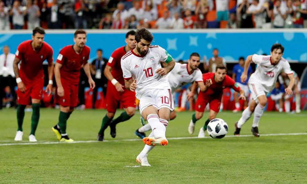 انصاری فرد به قهرمان لیگ انگلیس پیشنهاد شد!