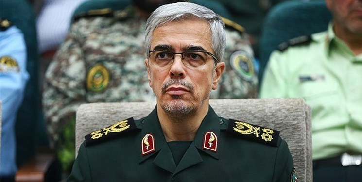 سرلشکر باقری هفته نیروی انتظامی را تبریک گفت