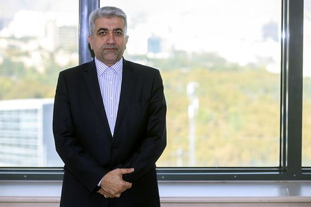 نماینده زابل مشروط از پاسخ&zwnj;های وزیر نیرو قانع شد