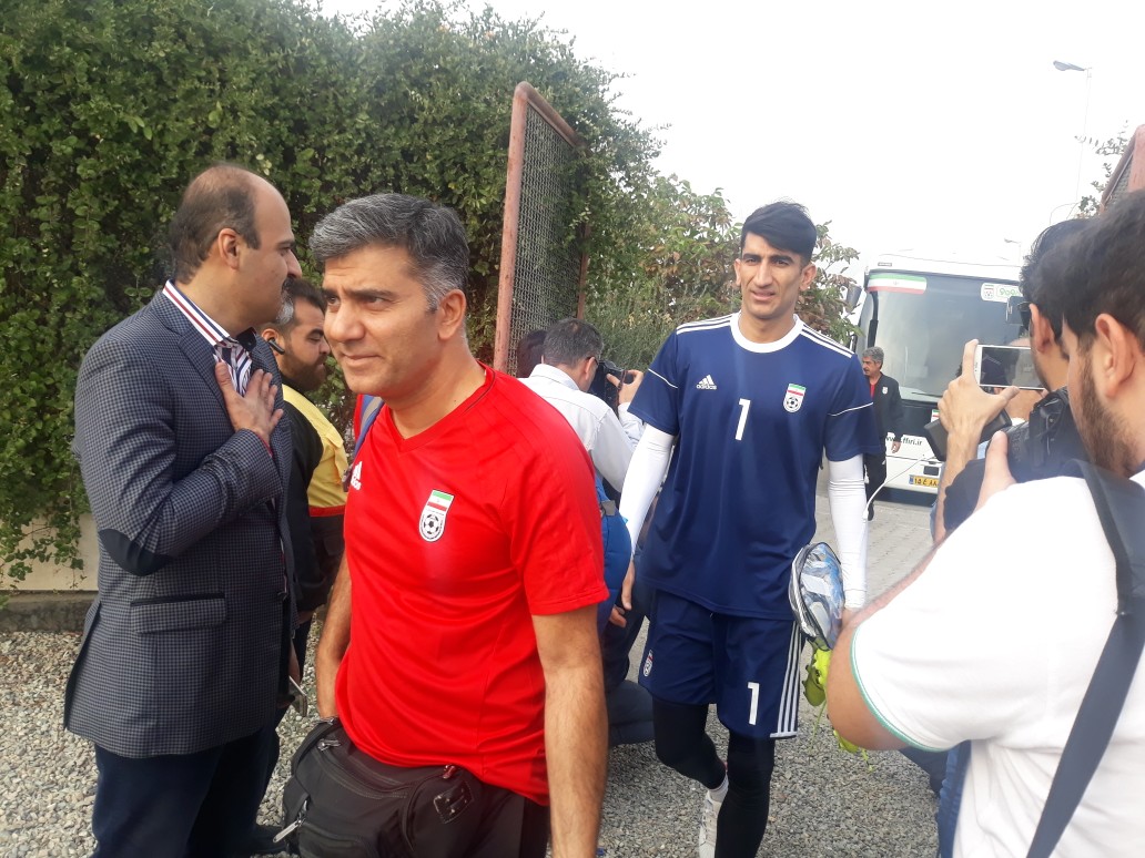 ملی پوشان فوتبال ایران پا به توپ شدند