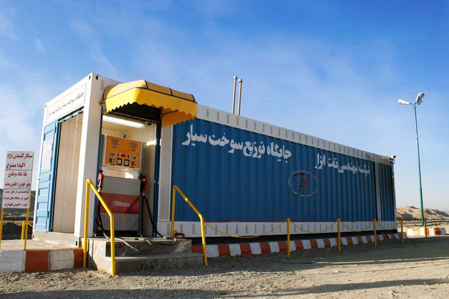 خدمات دهی پنج جایگاه تامین سوخت سیار در مرز مهران به زائران اربعین