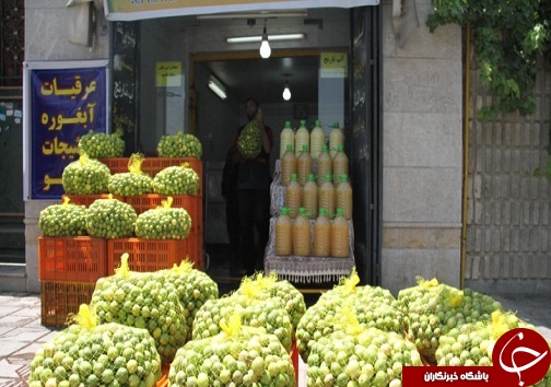 آبلیمو چاشنی خوش طعم سفره های ایرانی/خواص آنتی اکسیدان و ویتامین cموجود در لیمو برای بدن انسان بسیار مفید است