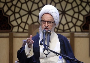 مردم و دولت در مشکلات گرانی سهم دارند/ دولت اجازه کمترشدن قیمت دلار از ۱۰ هزار تومان را نمی‌دهد