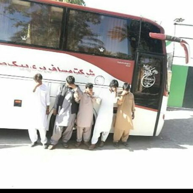 توقیف اتوبوس&zwnj;های حامل ۸۱کیلو گرم مواد مخدر در نرماشیر