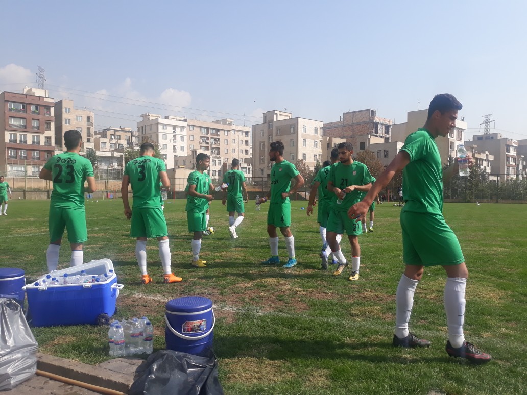 برگزاری تمرین تیم ملی فوتبال امید زیر نظر زلاتکو کرانچار  در روز مصدومیت خرم حسینی