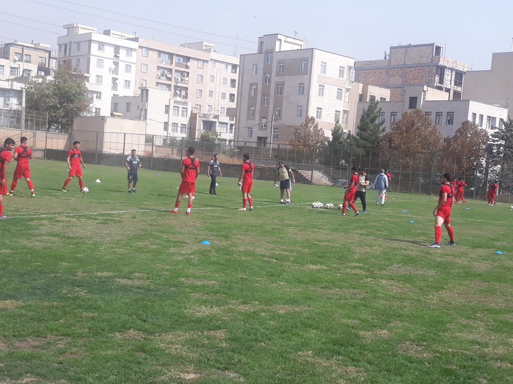 برگزاری تمرین تیم ملی فوتبال امید زیر نظر زلاتکو کرانچار  در روز مصدومیت خرم حسینی