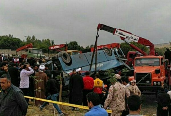علت تصادف اتوبوس دانش آموزان بستان آباد استان آذربایجان شرقی مشخص شد