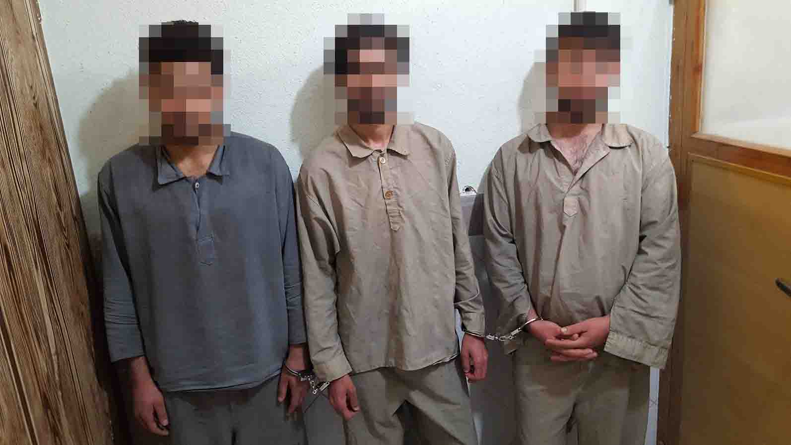 شاگرد مغازه طلافروشی و همدستانش به جرم سرقت 3 کیلو طلا دستگیر شدند + عکس