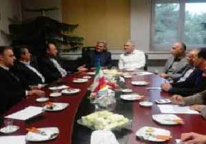 بررسی مشکلات اصناف آذربایجان غربی با حضور رئیس اتاق اصناف کشور