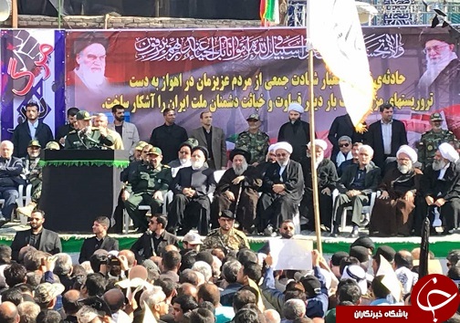 حضور سران لشکری و کشوری در مراسم تشییع شهدا اهواز
