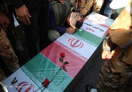 وداع باشکوه با پیکرهای پاک شهدای حادثه تروریستی در اهواز + تصاویر