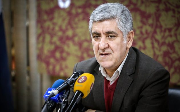 مجتبی آقایی از دبیری جشنواره هنرهای تجسمی فجر استعفا کرد