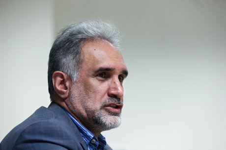 دولت با توجه به شرایط جدید سریعتر باید بازنگری کند/ اصلاحات از کمک به دولت دریغ نمی کند